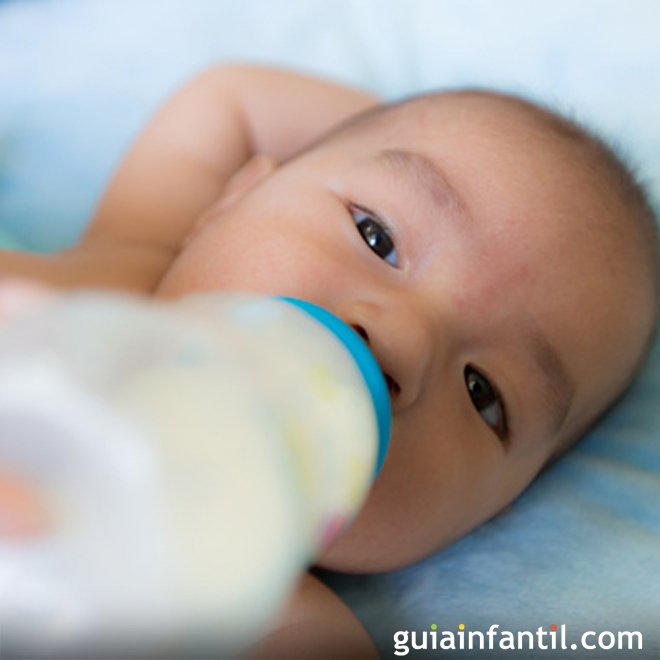 Como evitar a desidratação em bebês lactentes