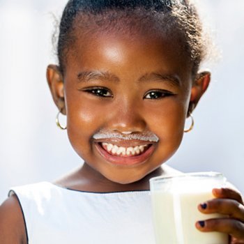 5 mitos dos lácteos para as crianças