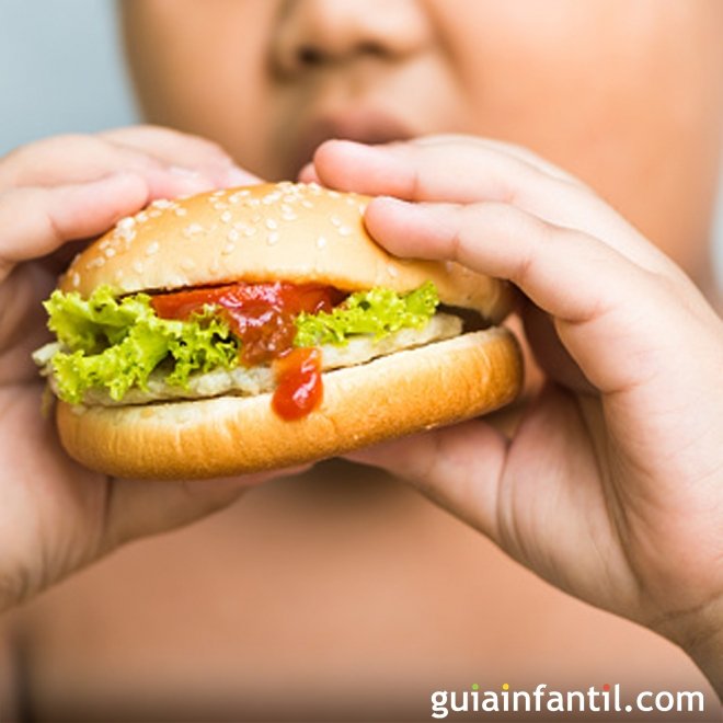 5 mitos sobre fast food para crianças