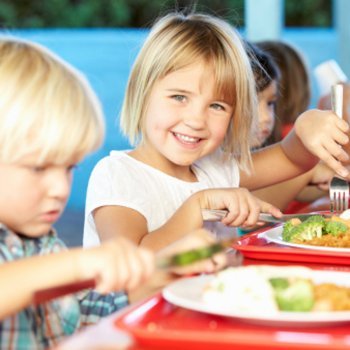 Pode-se colocar uma criança de dieta?