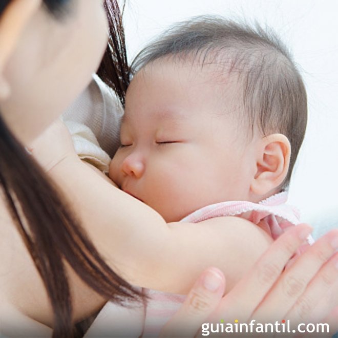 Como deve se alimentar uma mamãe lactante