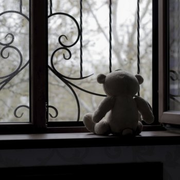 Como ajudar a uma criança que se sente rejeitada