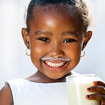 5 dúvidas sobre a intolerância à lactose em crianças