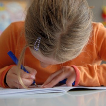 Como motivar crianças que perdem o interesse em aprender