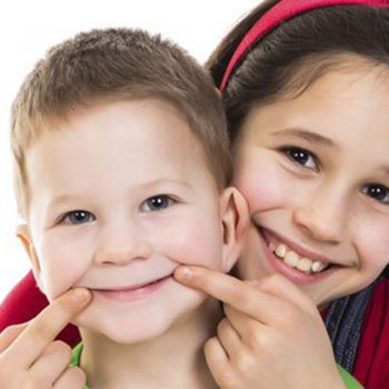 Hábitos na infancia que podem fazer os filhos felizes quando sejam adultos