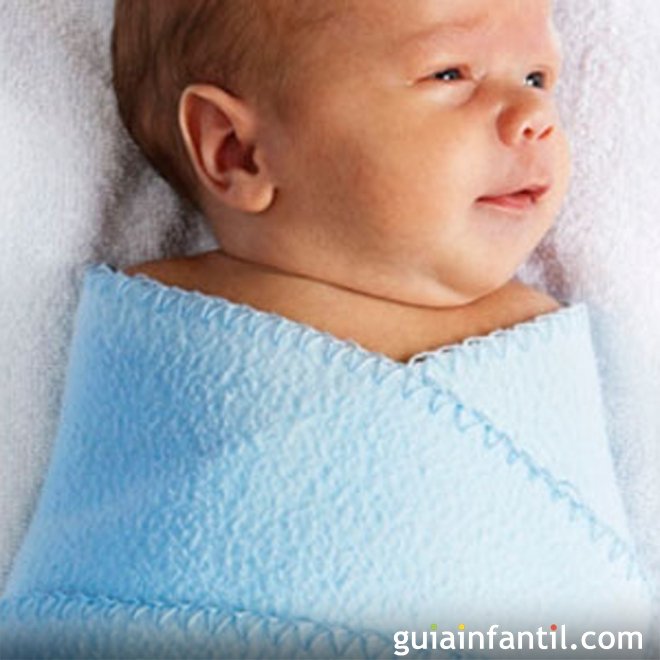 Swaddling. Benefícios de envolver o bebê