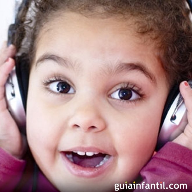 Os perigos do uso de fones de ouvido nas crianças