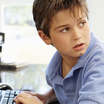 Os 5 riscos das redes sociais para os seus filhos