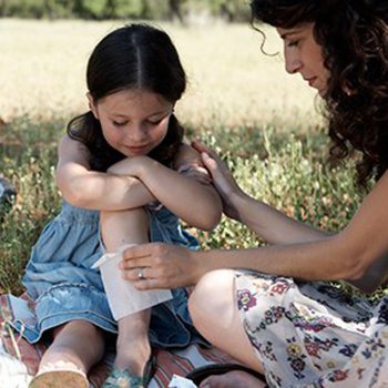 Como evitar a infecção de uma ferida em crianças