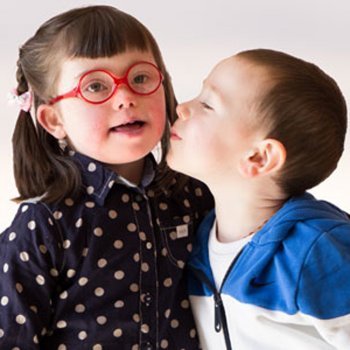 Os irmãos de crianças especiais também têm necessidades