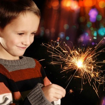 As crianças e o cuidado com os fogos de artifício