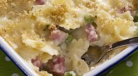 Receita de massa gratinada com presunto e ervilhas