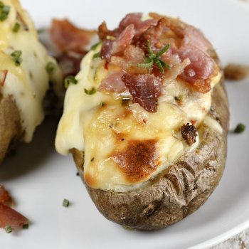 Batatas recheadas de carne. Receita para toda a família