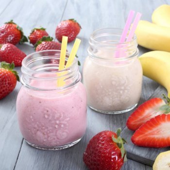 Batida de morango e banana com muitas vitaminas