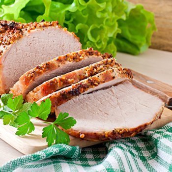 Lombo de porco ao sal com ervas finas para crianças