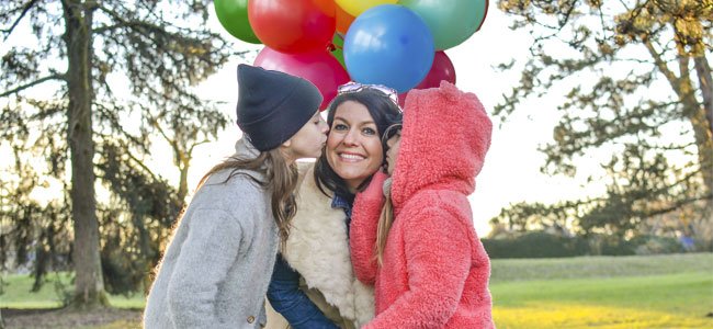 Dia da Mulher trabalhadora. 8 de março Dia da Mulher trabalhadora. 8 de março