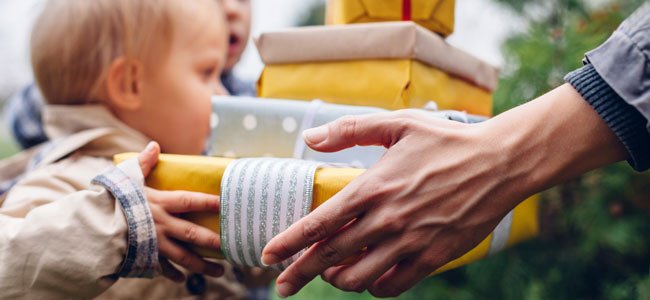 Excesso de presentes cria apatia nas crianças Excesso de presentes cria apatia nas crianças