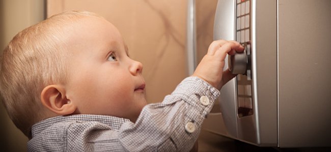 como-evitar-os-acidentes-com-as-crianças-casa A como-evitar-os-acidentes-com-as-crianças-casa A