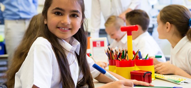 correta-postura-crianças-escrevam A