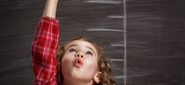 crianças-com-baixa-estatura A