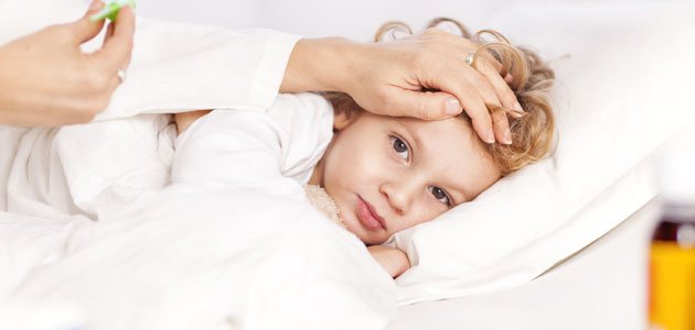 Crianças com hepatite Crianças com hepatite