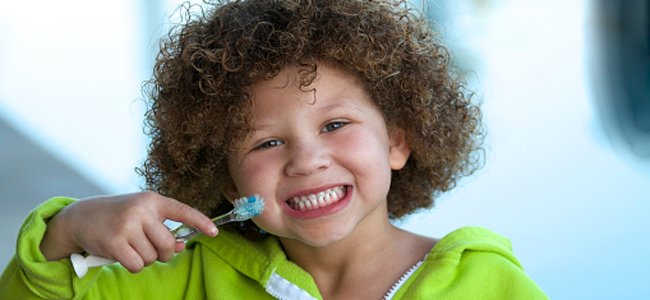 limpeza-dental-entrevista-gustavo-camaños A limpeza-dental-entrevista-gustavo-camaños A