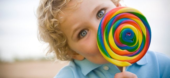 os-efeitos-dos-doces-balas-peso-crianças A os-efeitos-dos-doces-balas-peso-crianças A