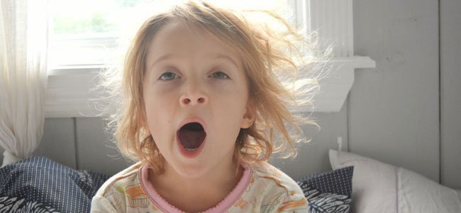 por-que-existem-crianças-com-olheiras A