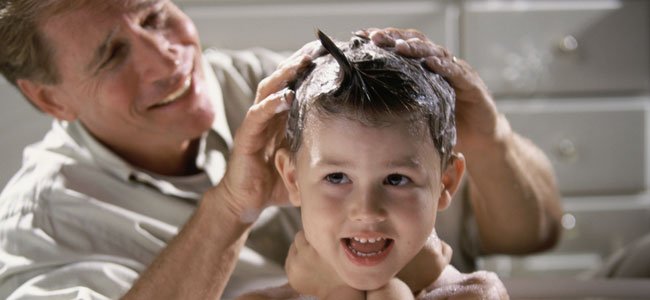 wet-combing-eliminar-piolhos A wet-combing-eliminar-piolhos A