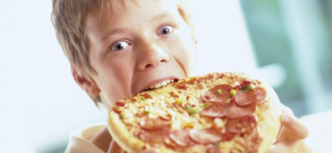 7-alimentos-que-você-nunca-deve-dar-filhos A