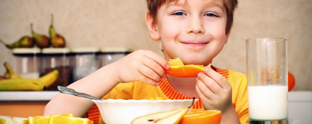 O café da manhã perfeito para as crianças O café da manhã perfeito para as crianças