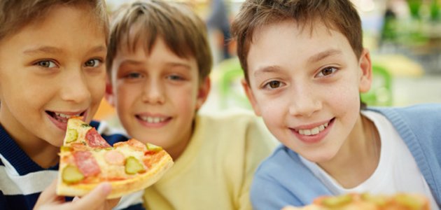 comer-fora-casa-crianças-celíacas A comer-fora-casa-crianças-celíacas A