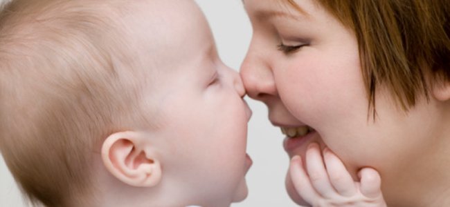 a-língua-materna-é-a-primeira-que-bebês-aprendem A