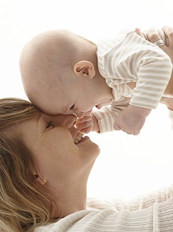 O desenvolvimento afetivo do primeiro ano do bebê O desenvolvimento afetivo do primeiro ano do bebê