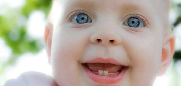 dentes-bebê-nascimento A dentes-bebê-nascimento A