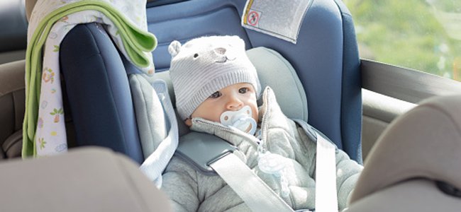 o-perigo-em-deixar-criança-dentro-carro A