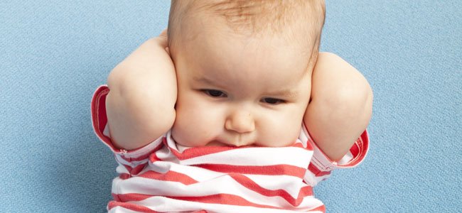 Dicas para saber se o seu bebê ouve bem Dicas para saber se o seu bebê ouve bem