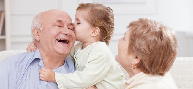 Nao se deve obrigar a criança a beijar