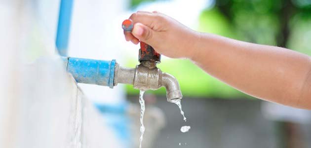 como-ensinar-a-criança-economizar-água A