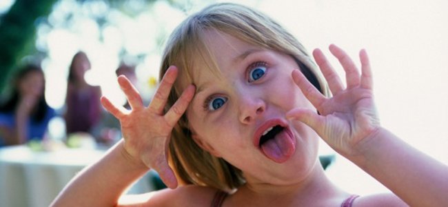 demasiados-estímulos-enlouquecem-os-filhos A