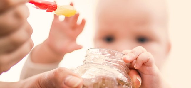 o-medo-das-crianças-em-provar-novos-alimentos A