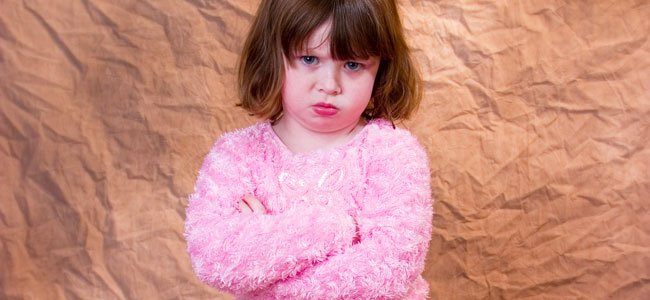 A teimosia infantil. Crianças teimosas A teimosia infantil. Crianças teimosas