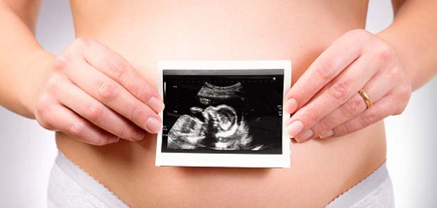 10-coisas-que-o-bebê-faz-dentro-do-útero A 10-coisas-que-o-bebê-faz-dentro-do-útero A