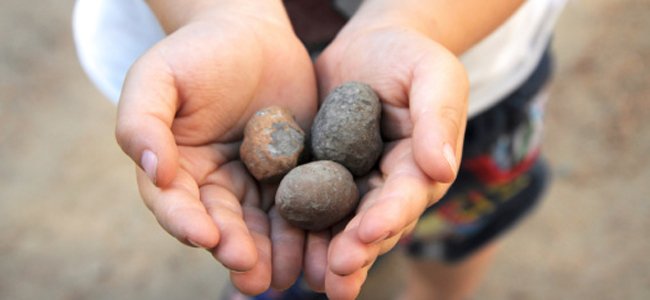 Queimada. Brincadeiras de criança