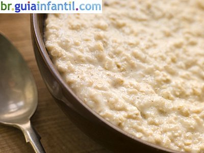 Receita de mingau de aveia para bebês Receita de mingau de aveia para bebês