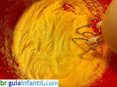 Receita de cupcakes de chocolate com creme de queijo Receita de cupcakes de chocolate com creme de queijo