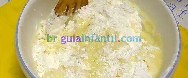 Receita de pão de queijo. Tercera parte Receita de pão de queijo. Tercera parte